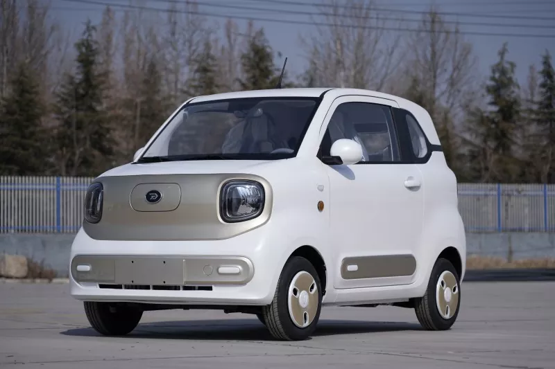 Was macht das elektrische Miniauto EEC COC zu einer intelligenten und stilvollen Wahl für den städtischen Pendelverkehr?